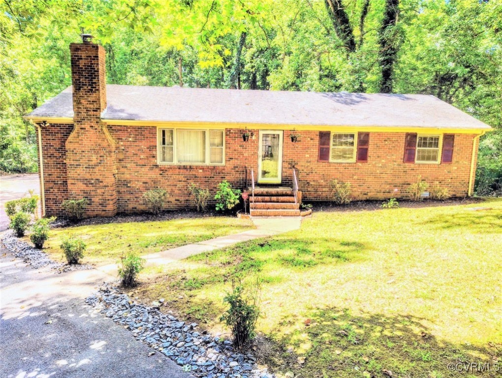 3972 Bridgeton Road Richmond, VA 23234 - Photo 1 of 6 Ranch-style house featuring a front lawn