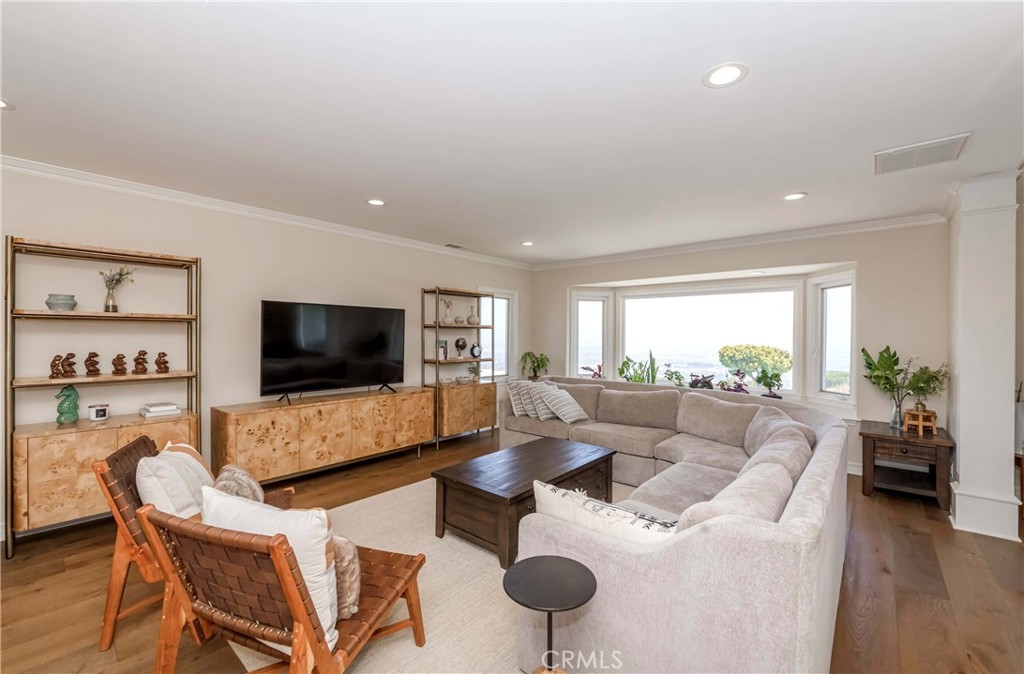 1 Hackamore Road Rolling Hills, CA 90274 - Photo 17 of 57