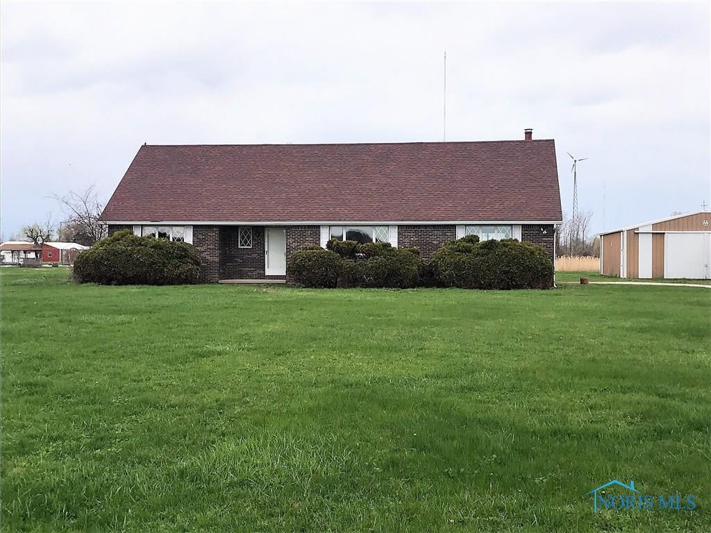 855 North Decant Road Oregon, OH 43616 - Photo 2 of 31 Gallery Image 2