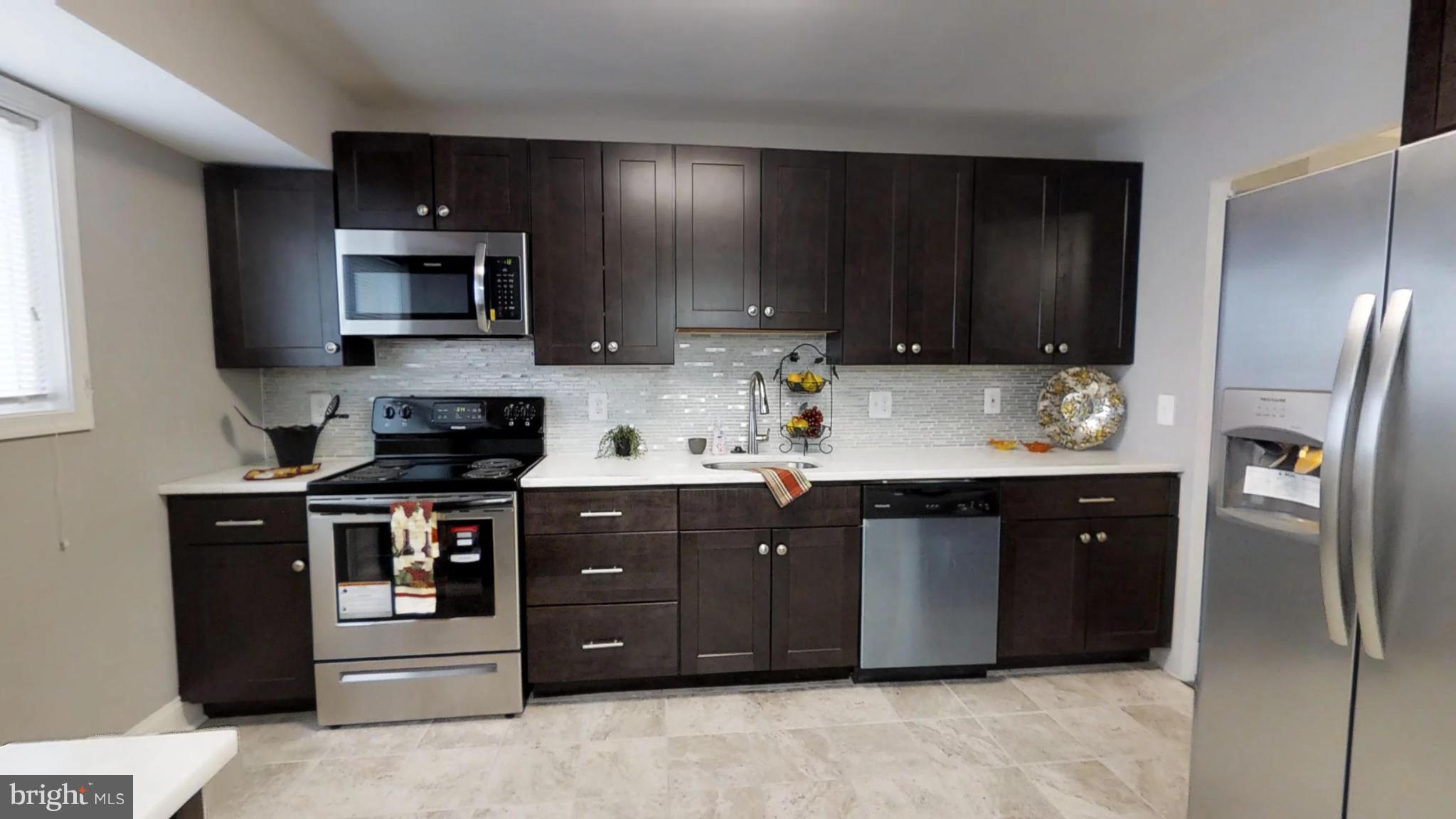 8424 Rugby Road Pasadena, MD 21122 - Photo 1 of 27 Kitchen