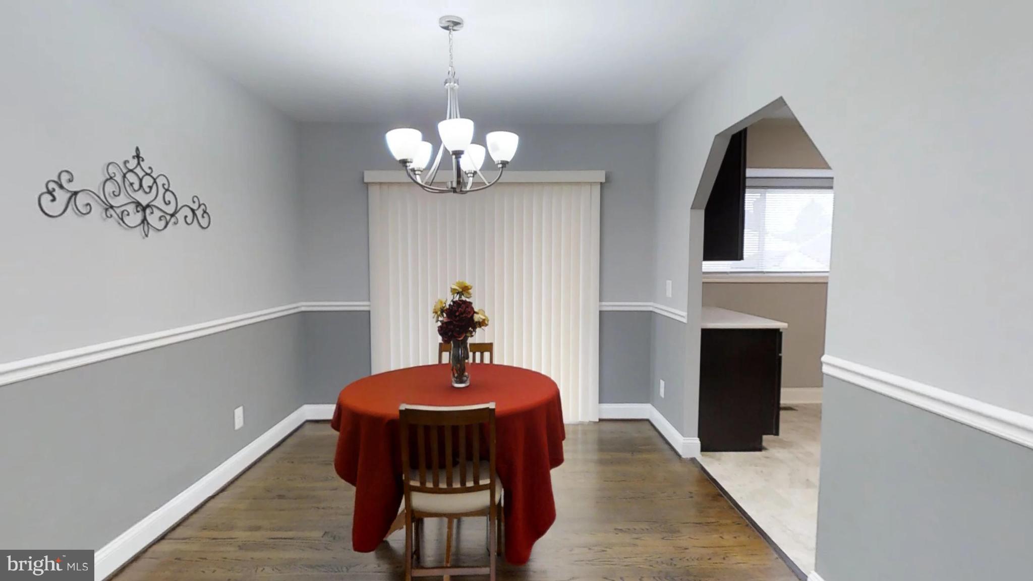 8424 Rugby Road Pasadena, MD 21122 - Photo 19 of 27 Dining Room