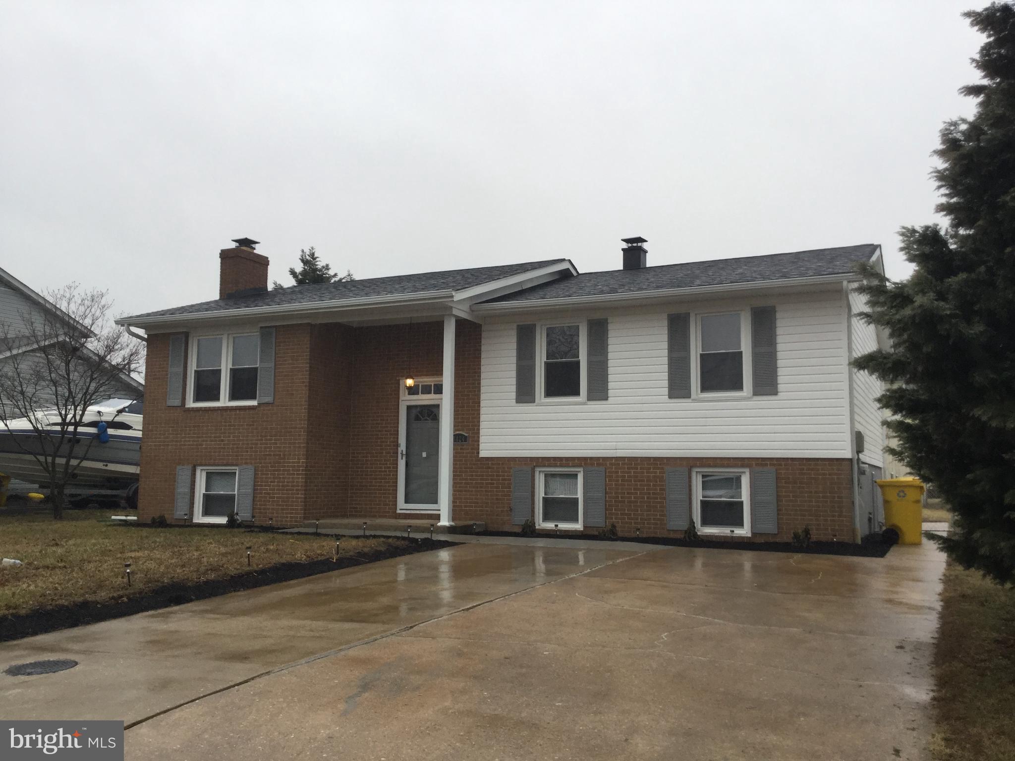 8424 Rugby Road Pasadena, MD 21122 - Photo 25 of 27 Exterior (Front)