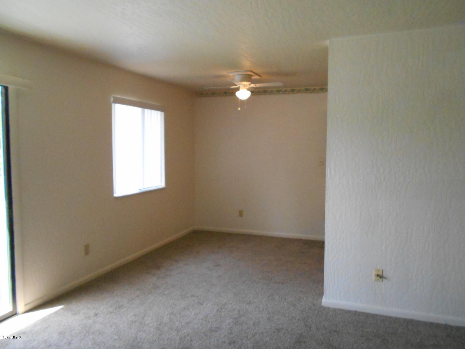 3624 Northeast Tree Ridge Lane Palm Bay, FL 32905 - Photo 22 of 38 Dining area