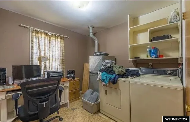 $310,500 | 418 Morgan Avenue, Mills, WY 82644
