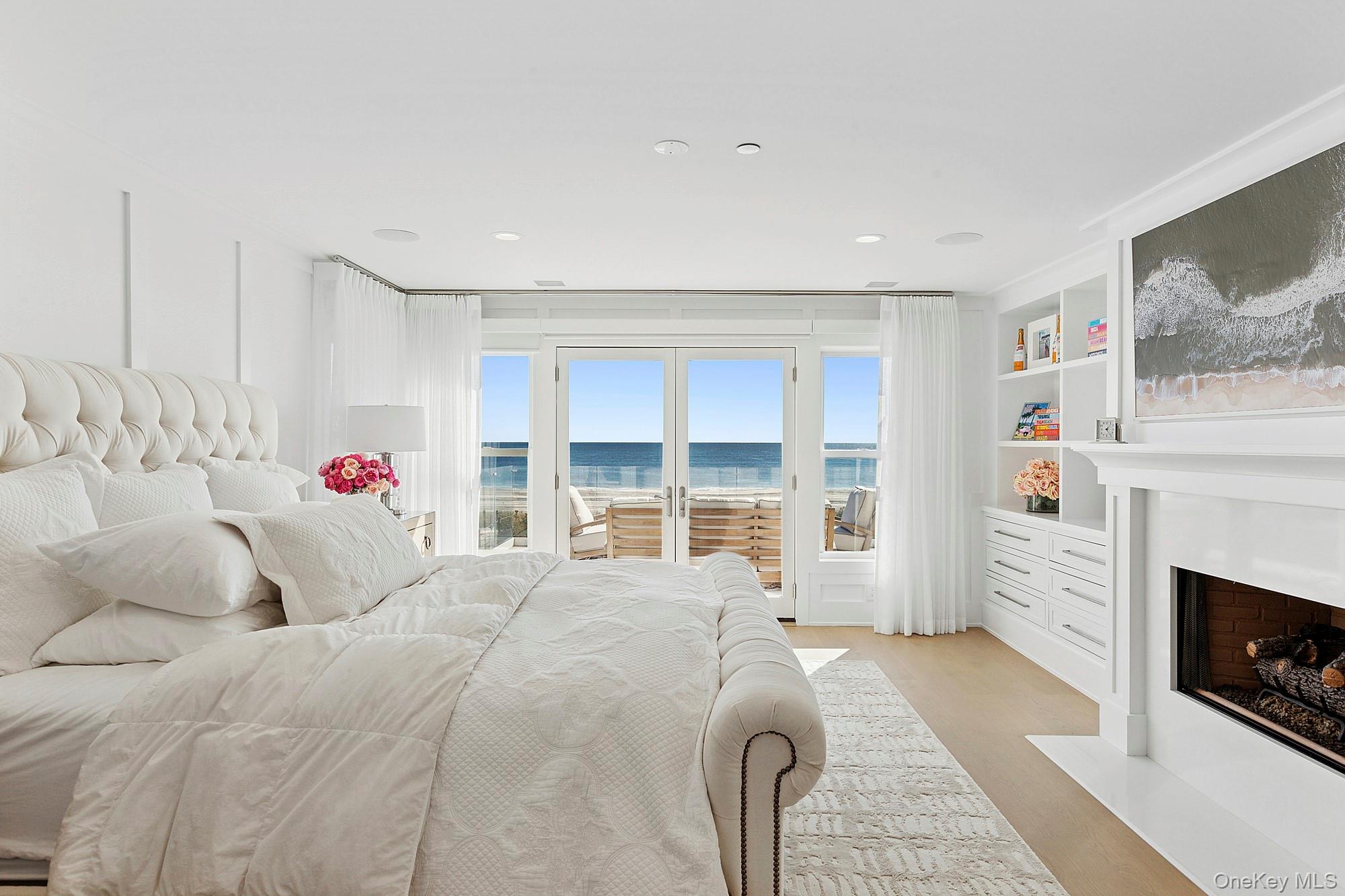 785 Dune Road West Hampton Dunes, NY 11978 - Photo 15 of 31