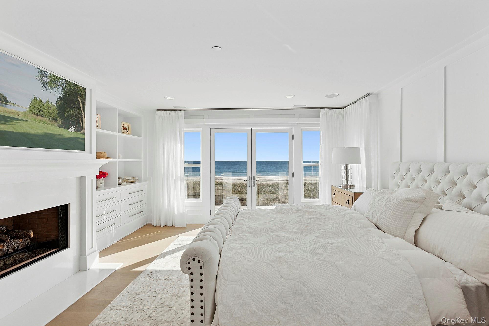 785 Dune Road West Hampton Dunes, NY 11978 - Photo 17 of 31