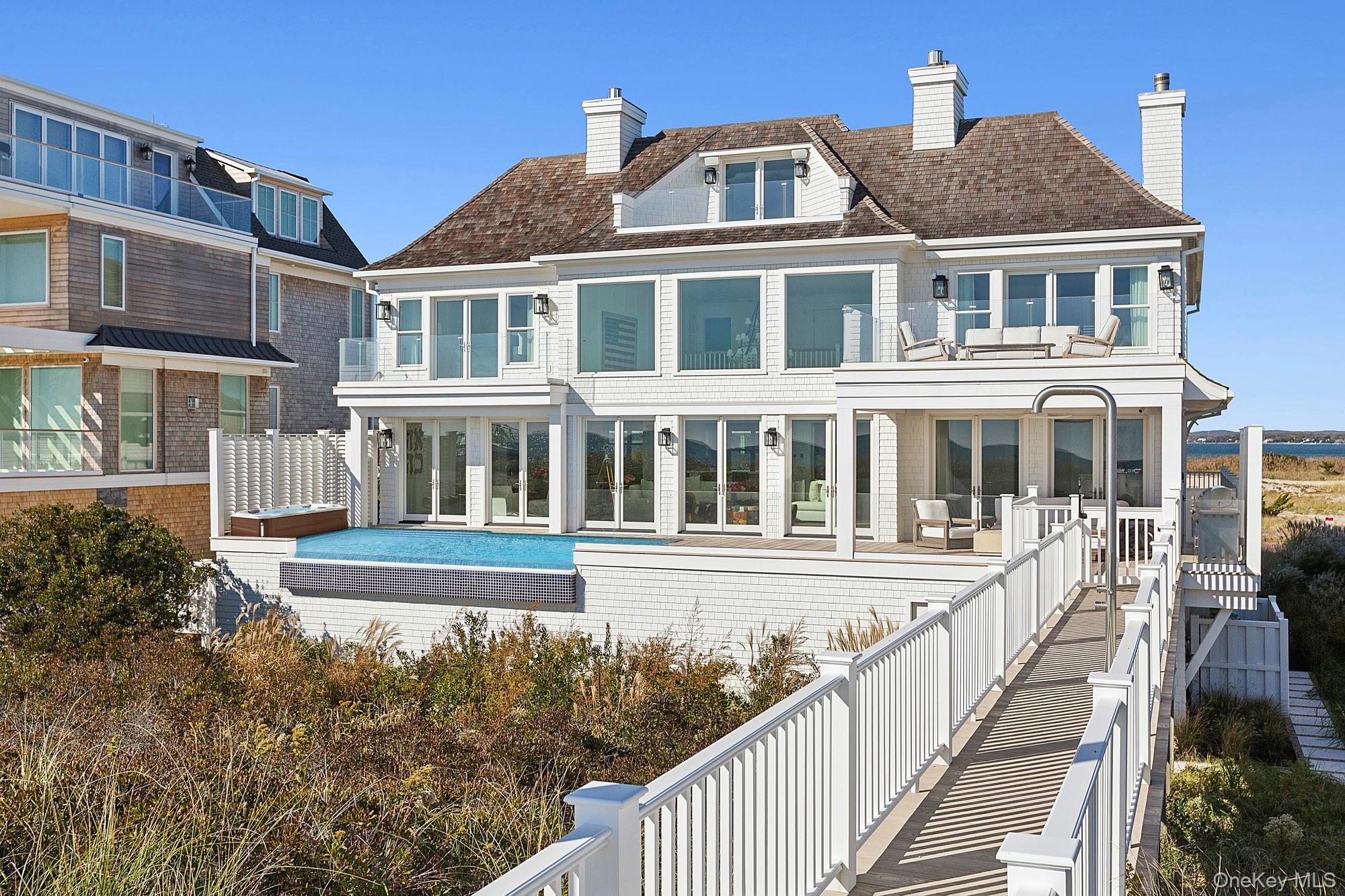 785 Dune Road West Hampton Dunes, NY 11978 - Photo 2 of 31