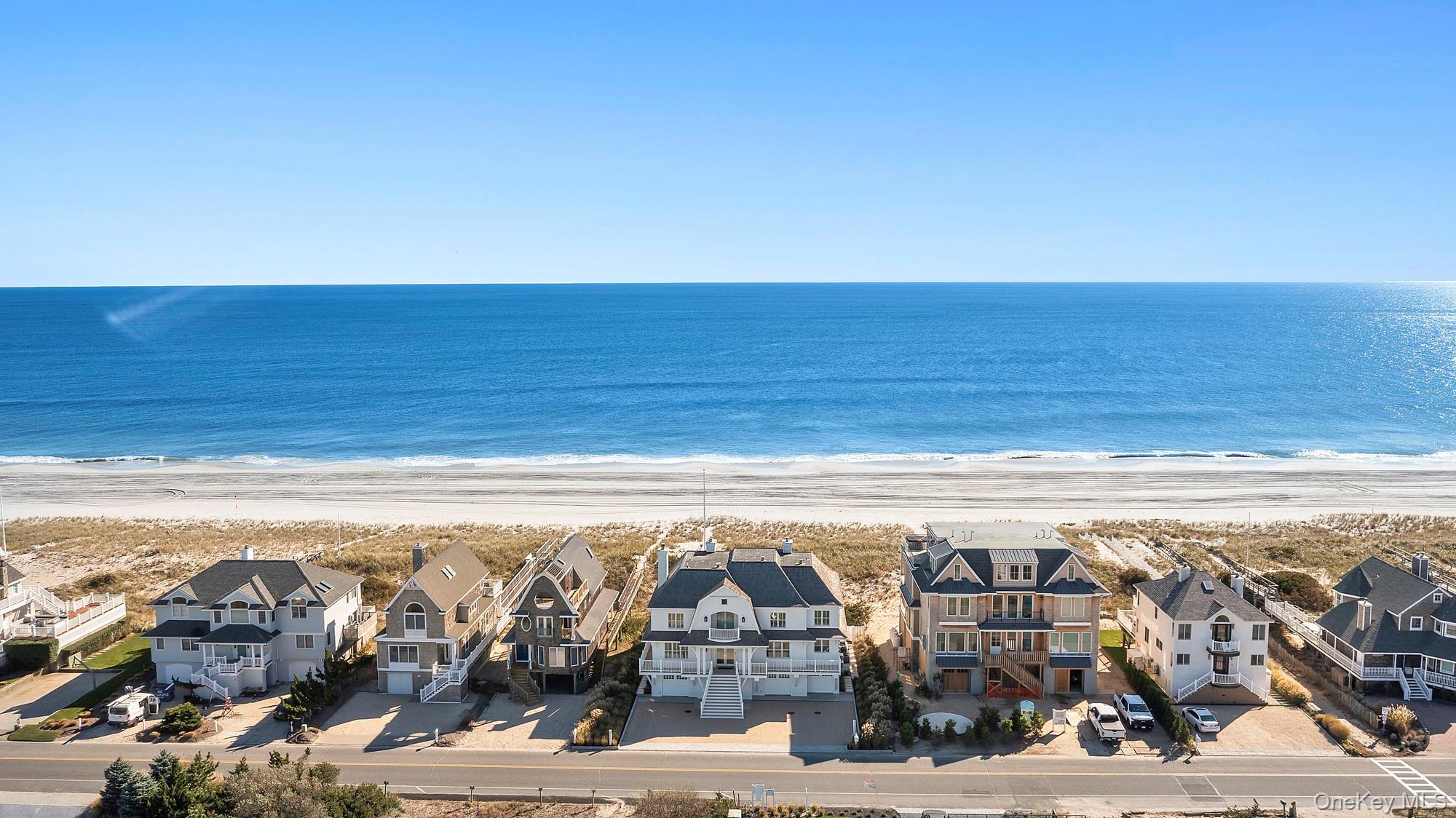 785 Dune Road West Hampton Dunes, NY 11978 - Photo 27 of 31