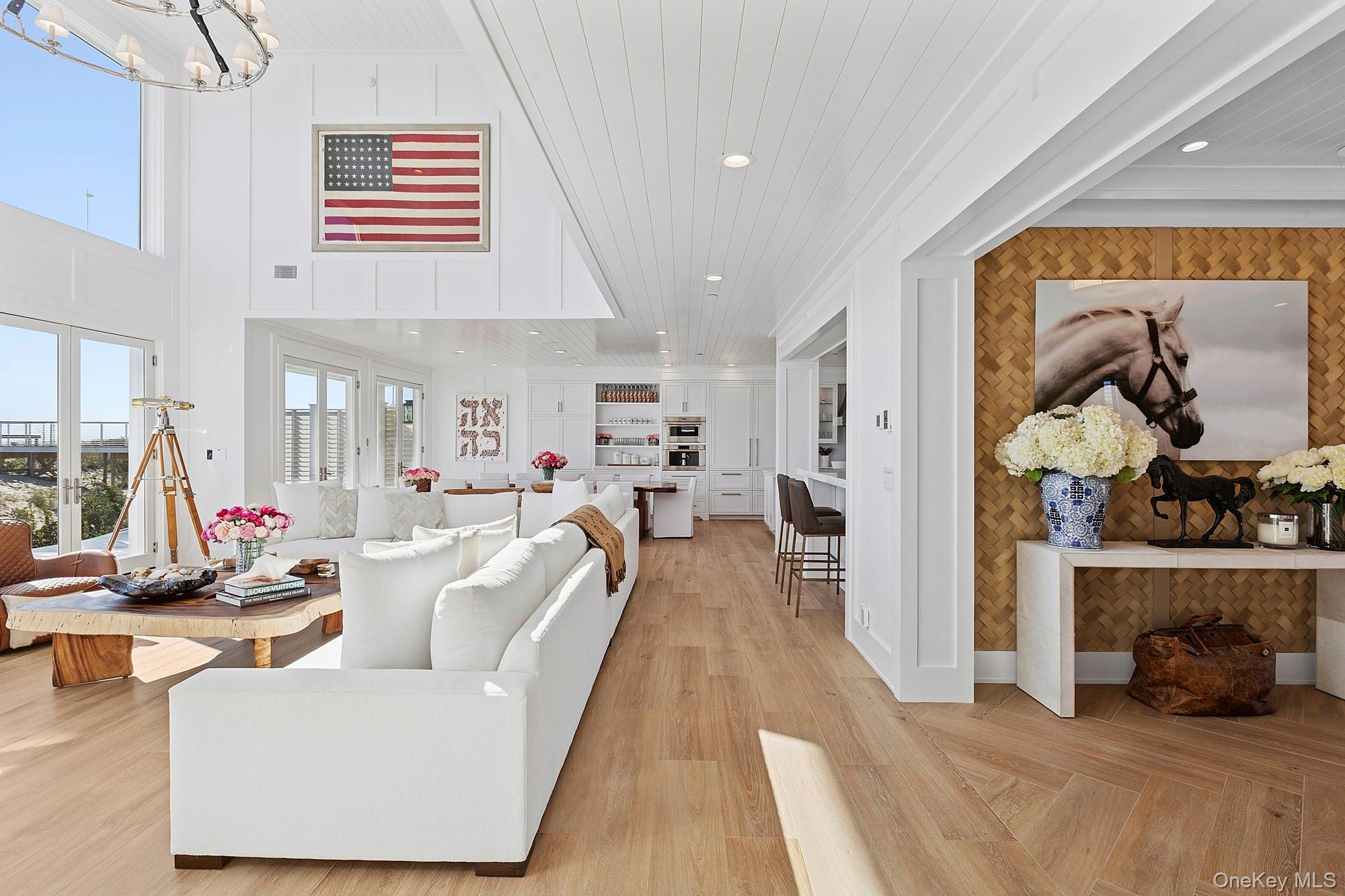 785 Dune Road West Hampton Dunes, NY 11978 - Photo 4 of 31