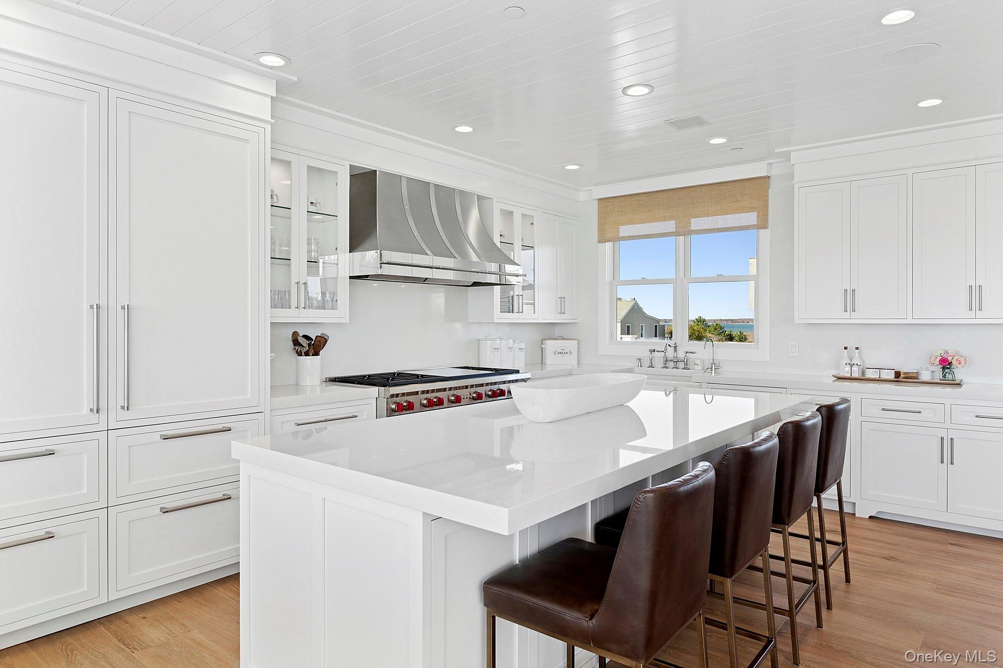 785 Dune Road West Hampton Dunes, NY 11978 - Photo 7 of 31