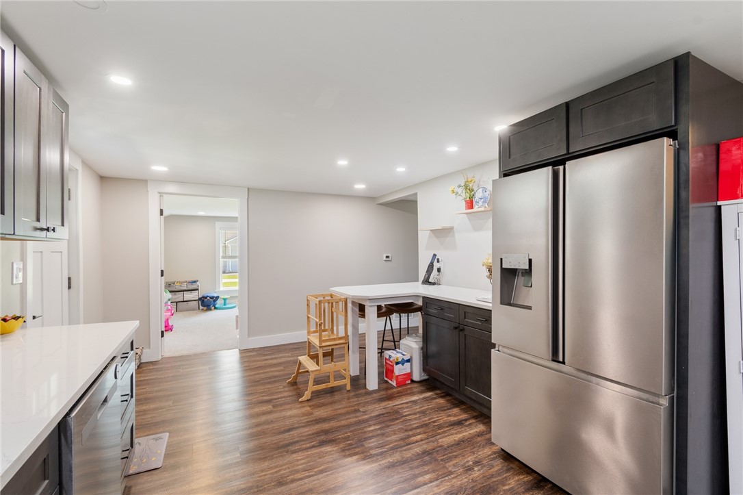 130 State Street Manchester, NY 14504 - Photo 6 of 31