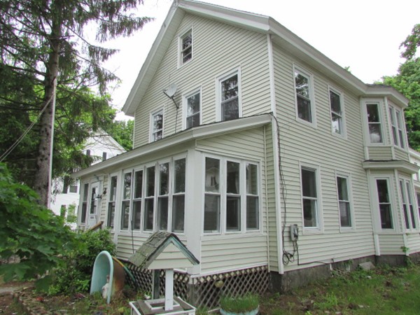 67 Rivulet Street Uxbridge, MA 01569 - Photo 1 of 20 Gallery Image 1