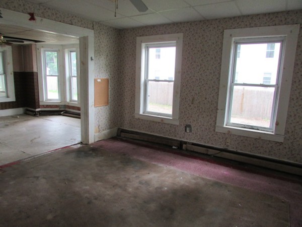 67 Rivulet Street Uxbridge, MA 01569 - Photo 6 of 20 Gallery Image 6
