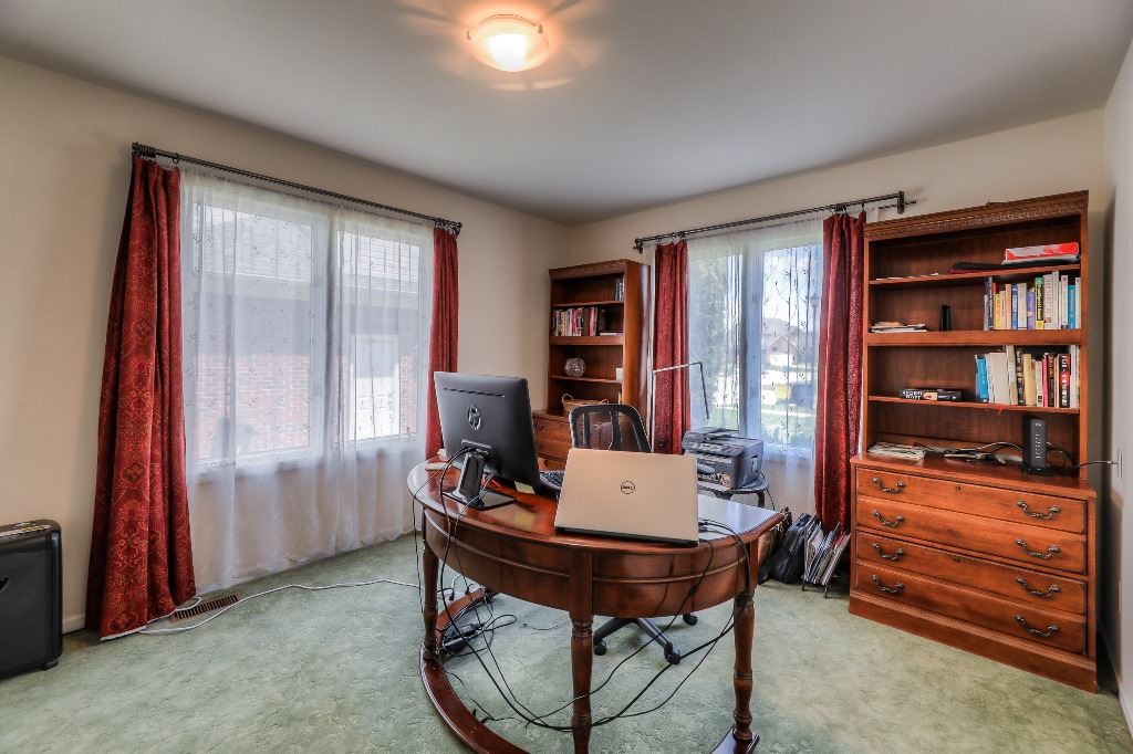 53865 Orson Road New Baltimore, MI 48047 - Photo 16 of 25 31380378-15.JPG