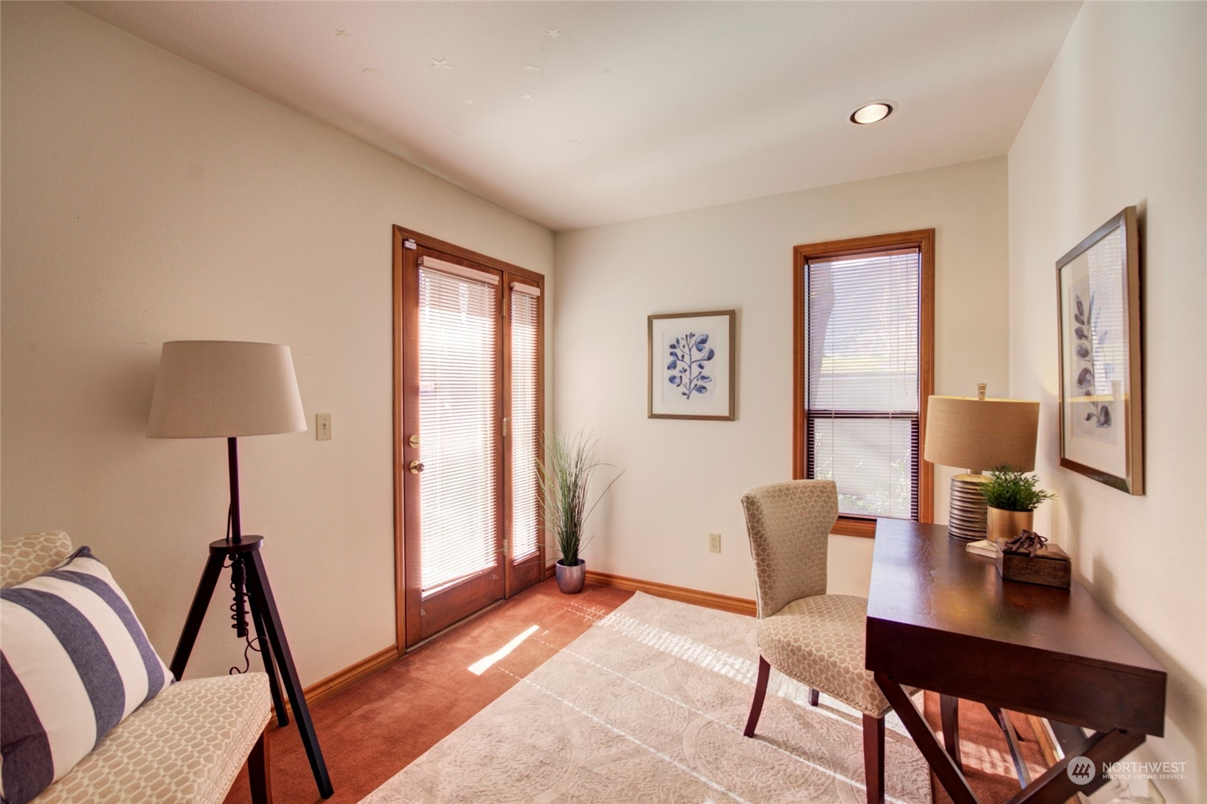 925 Riverside Drive Southeast North Bend, WA 98045 - Photo 8 of 30 a living room with furniture and a window