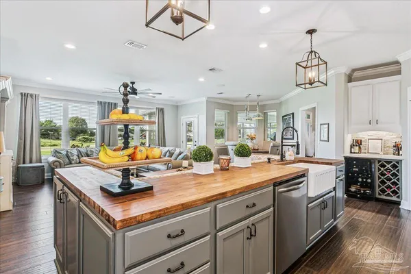 $995,000 | 3801 Tiger Point Boulevard, Gulf Breeze, FL 32563
