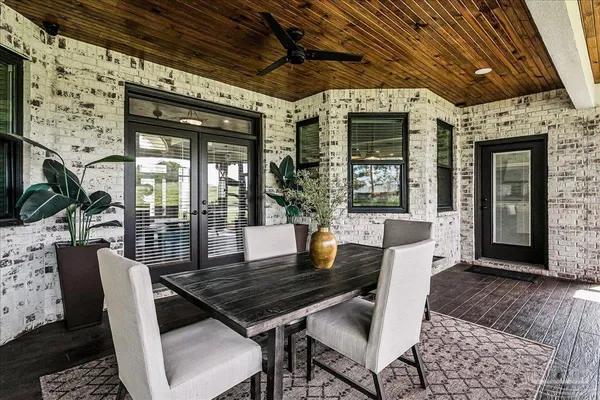 $995,000 | 3801 Tiger Point Boulevard, Gulf Breeze, FL 32563