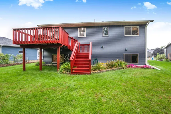 $325,000 | 2518 Ocarina Drive, Sauk Rapids, MN 56379