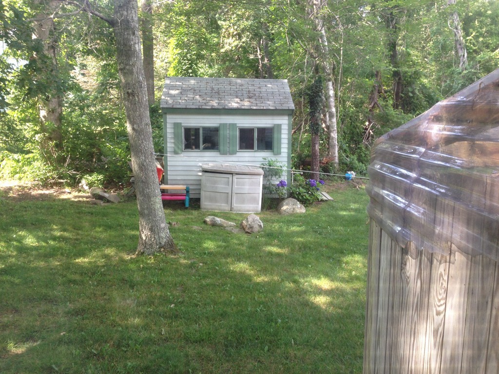 11 Beach Road Mattapoisett, MA 02739 - Photo 8 of 15 Gallery Image 8