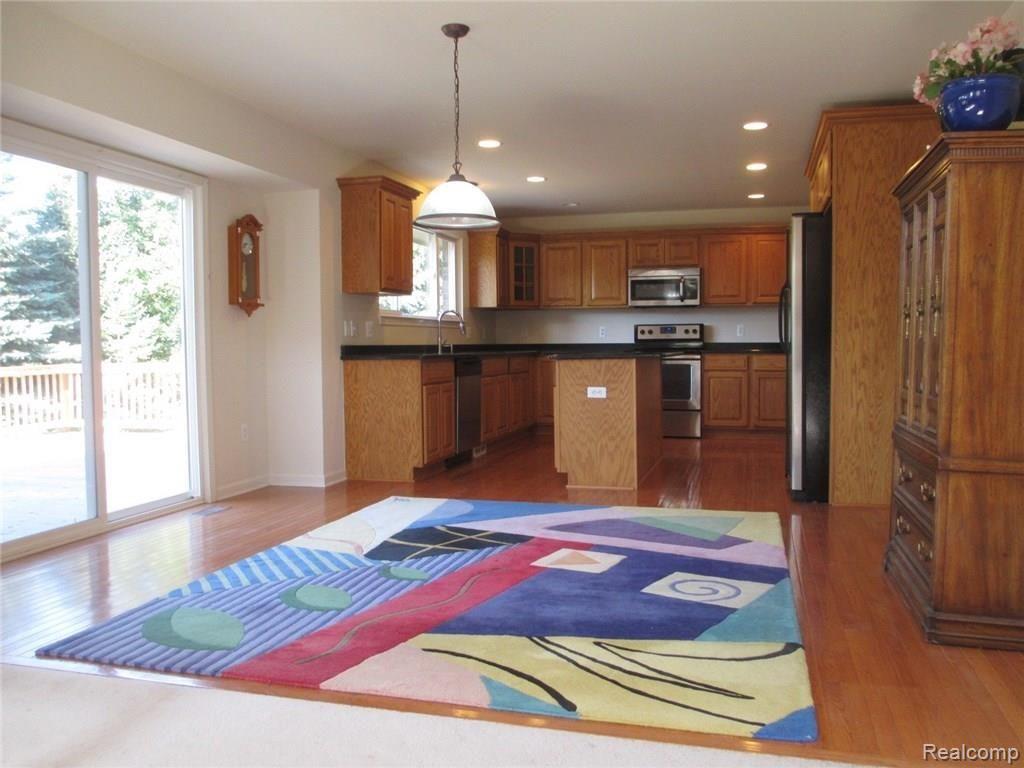 3268 Empire Drive Rochester, MI 48309 - Photo 14 of 43