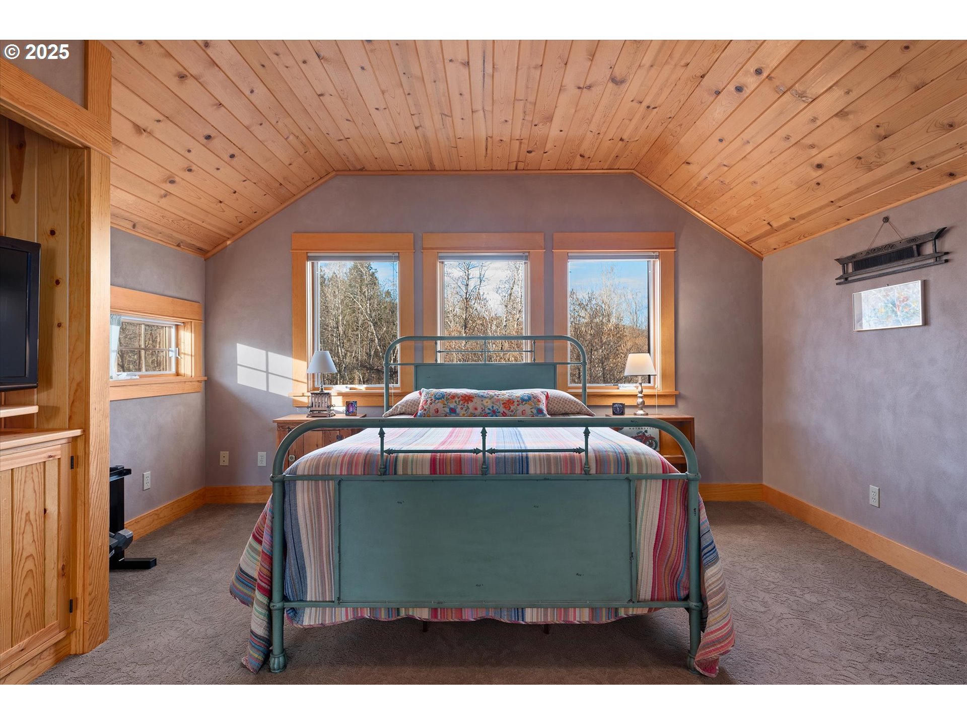 48303 Cornucopia Highway Halfway, OR 97834 - Photo 33 of 48 a bed room with a bed and a window