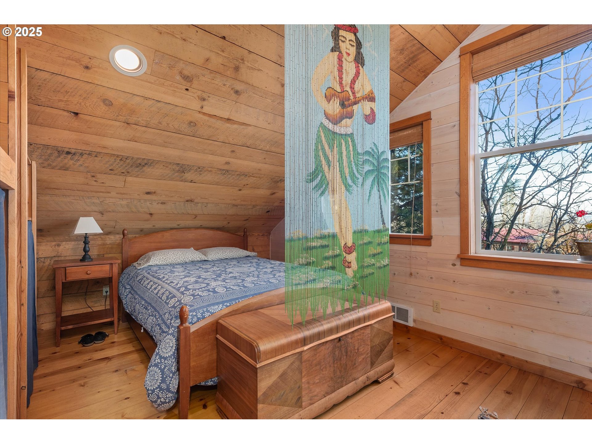 48303 Cornucopia Highway Halfway, OR 97834 - Photo 39 of 48 a wooden bench sitting in front of a building