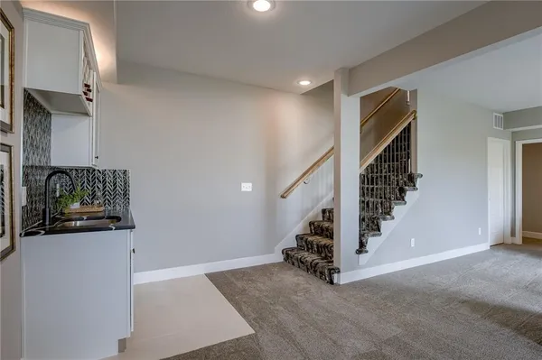 $450,177 | 18370 West 205th Terrace, Spring Hill, KS 66083