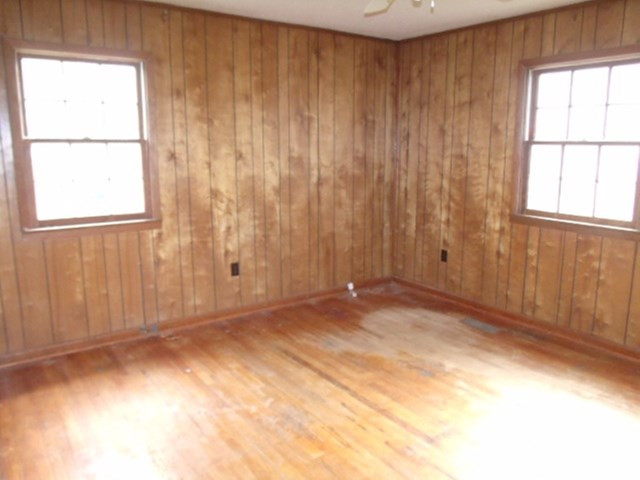 1723 Boneville Road Dearing, GA 30808 - Photo 5 of 15 Owner Bedroom