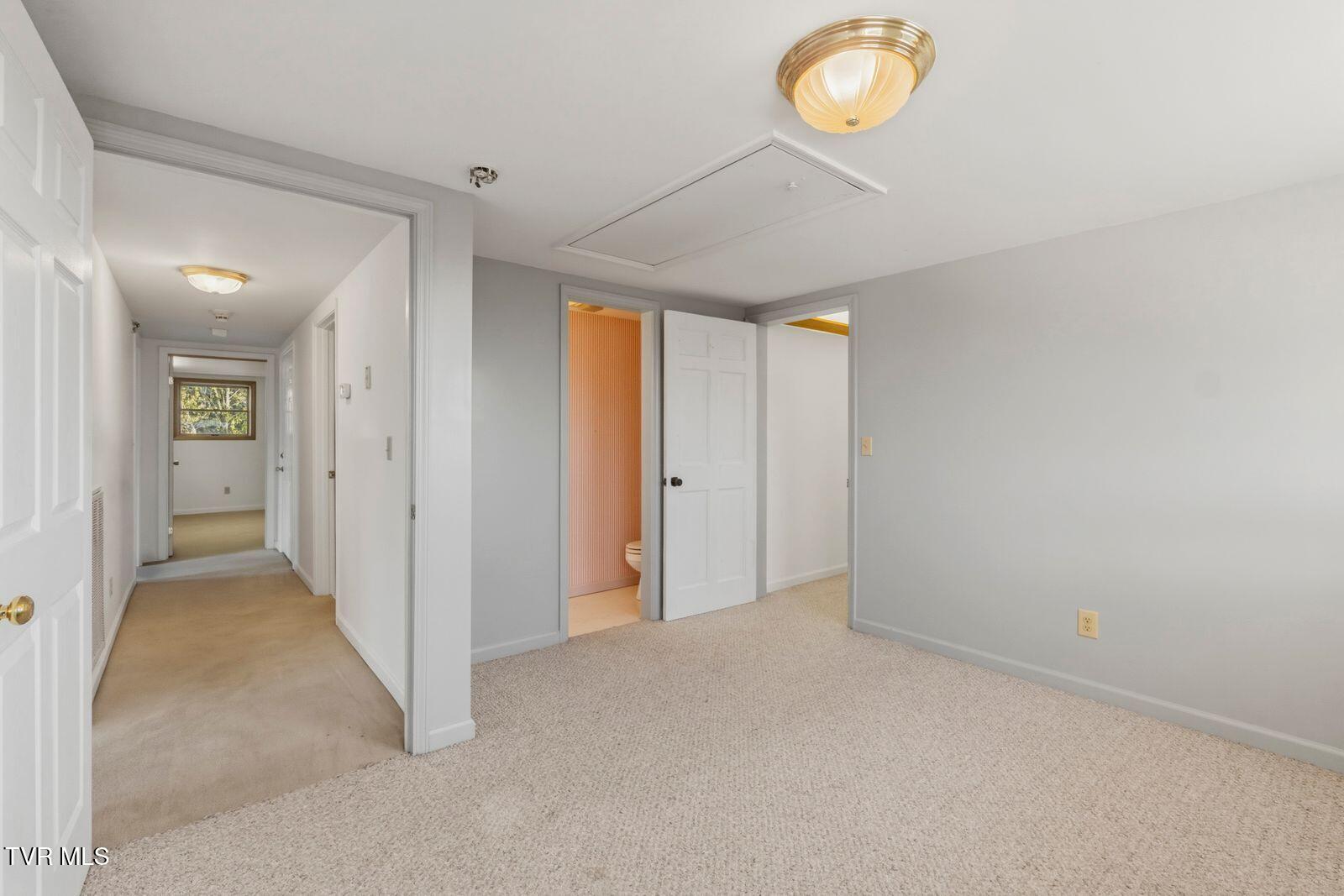 449 Chuckey Overlook Chuckey, TN 37641 - Photo 32 of 88 rj2Ao2jQ