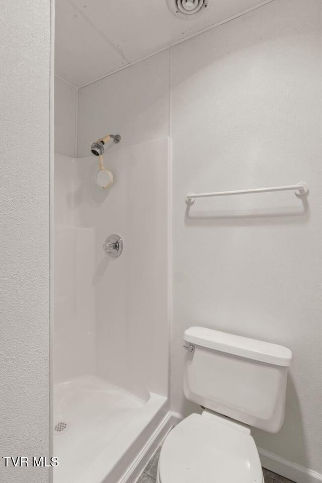 449 Chuckey Overlook Chuckey, TN 37641 - Photo 35 of 88 BwwSiDog