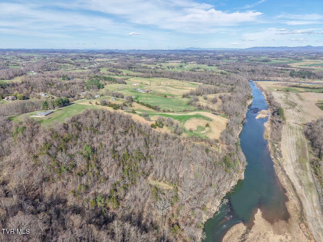 449 Chuckey Overlook Chuckey, TN 37641 - Photo 62 of 88 B5vob0cw