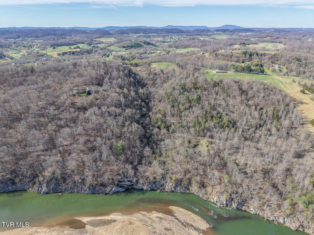 449 Chuckey Overlook Chuckey, TN 37641 - Photo 66 of 88 -E25tf5Q