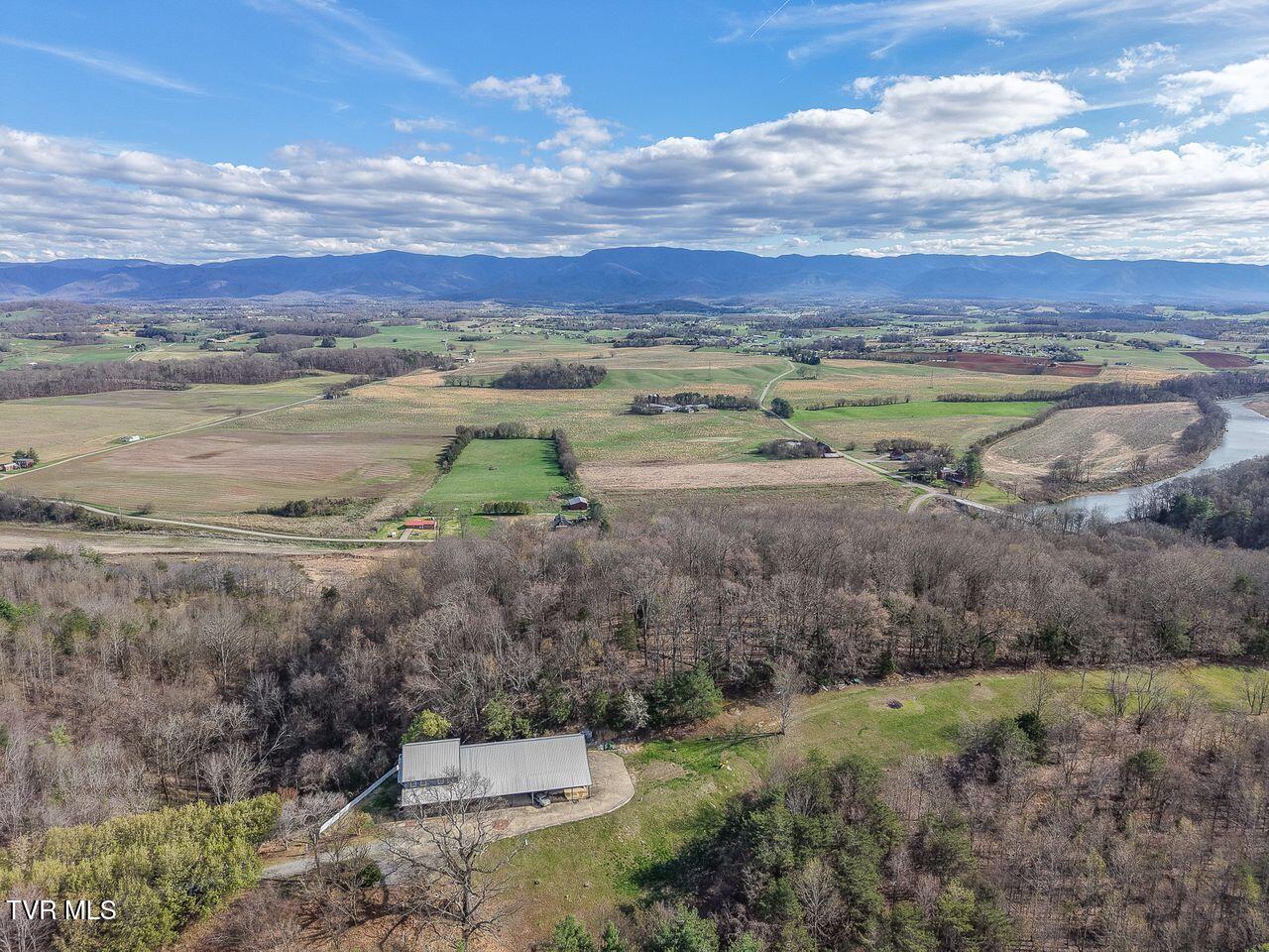 449 Chuckey Overlook Chuckey, TN 37641 - Photo 73 of 90 tm_K0bAQ