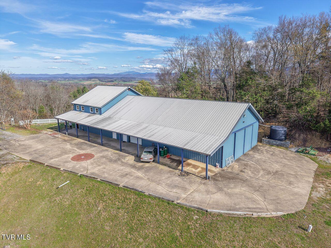 449 Chuckey Overlook Chuckey, TN 37641 - Photo 85 of 88 TRVLMhhQ