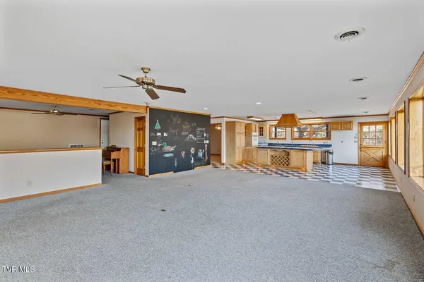 $987,000 | 449 Chuckey Overlook, Chuckey, TN 37641