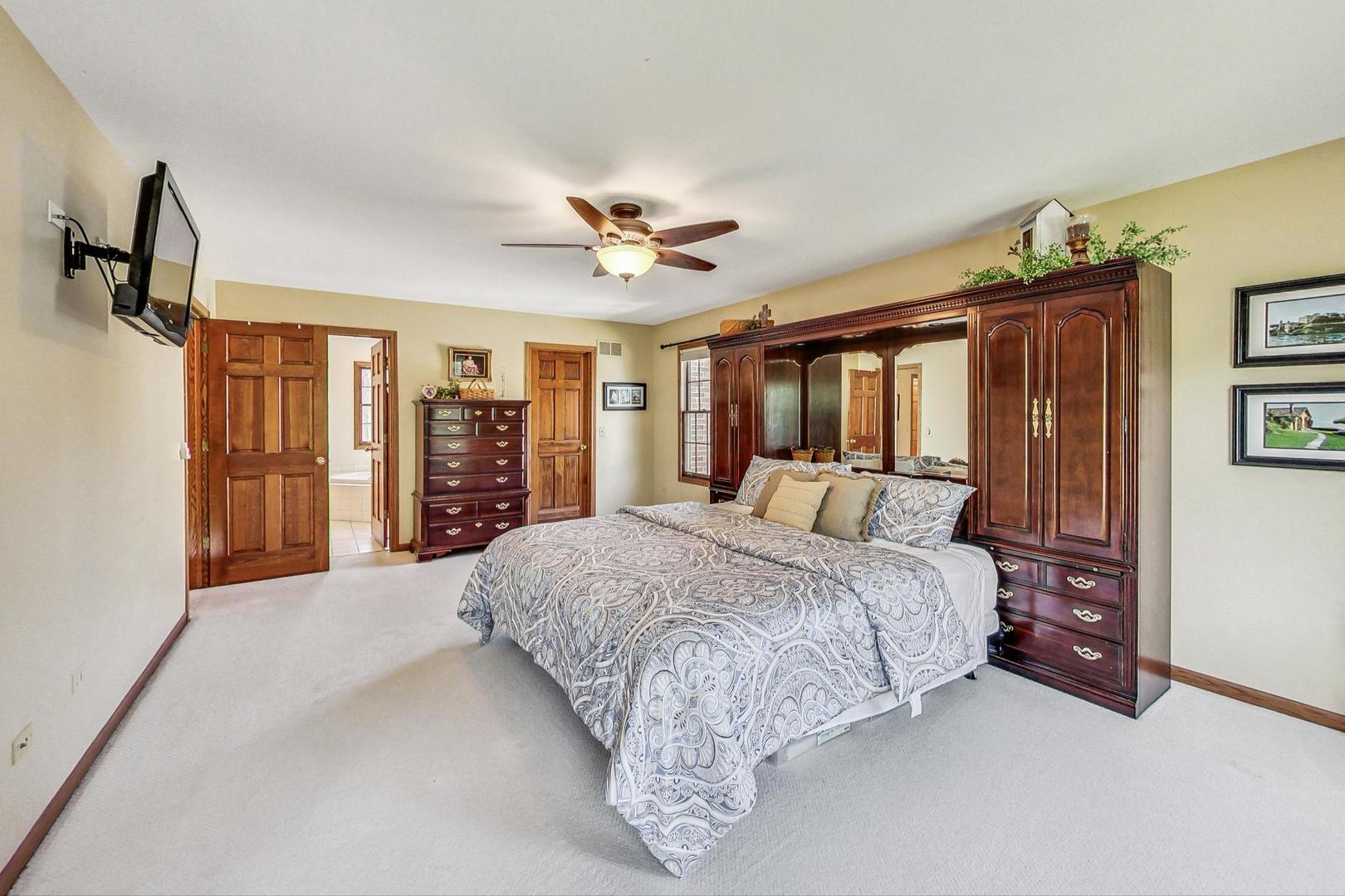 500 Long Hill Road Gurnee, IL 60031 - Photo 12 of 26 Gallery Image 12