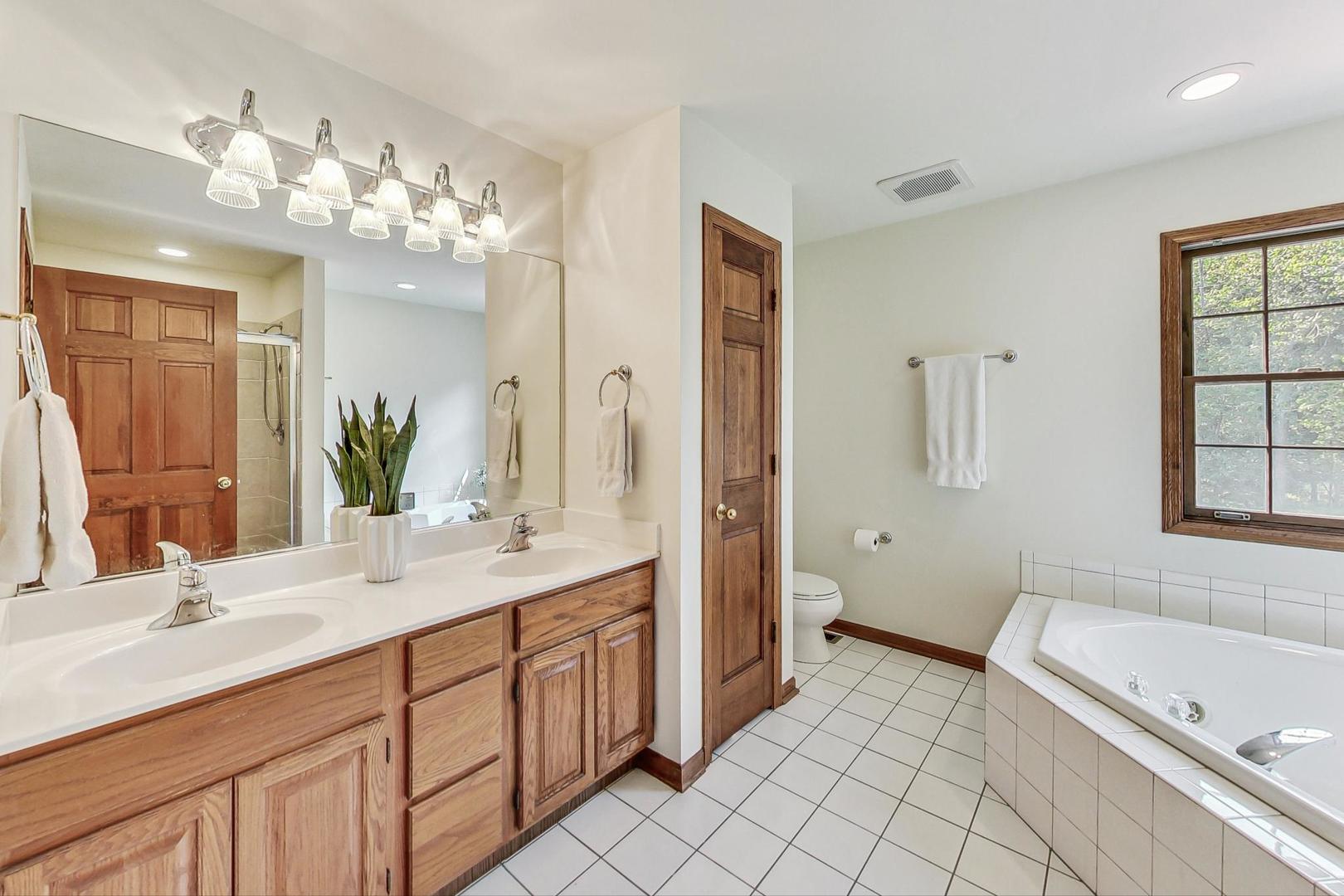 500 Long Hill Road Gurnee, IL 60031 - Photo 13 of 26 Gallery Image 13