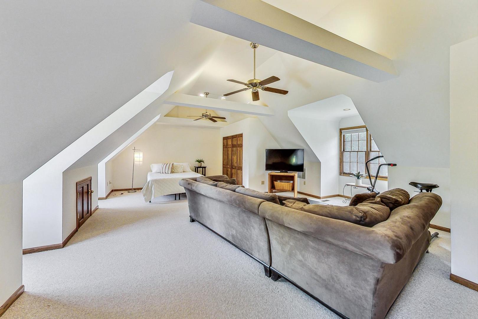 500 Long Hill Road Gurnee, IL 60031 - Photo 18 of 26 Gallery Image 18