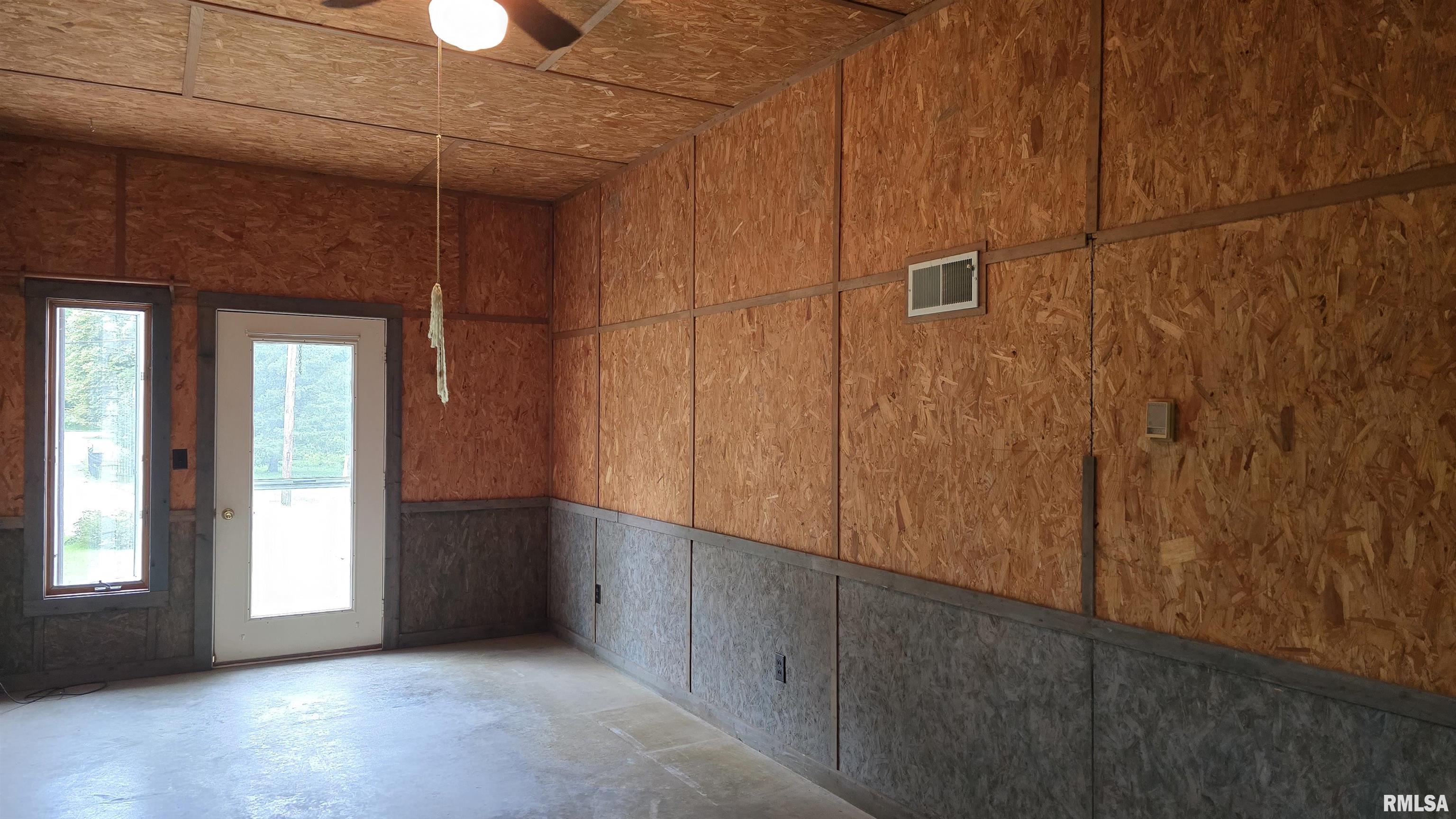 400 Old Broughton Road Eldorado, IL 62930 - Photo 25 of 28