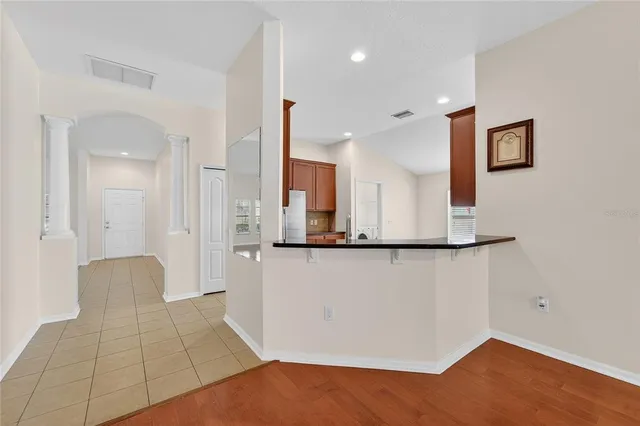 $2,500 | 431 Westchester Hills Lane, Valrico, FL 33594