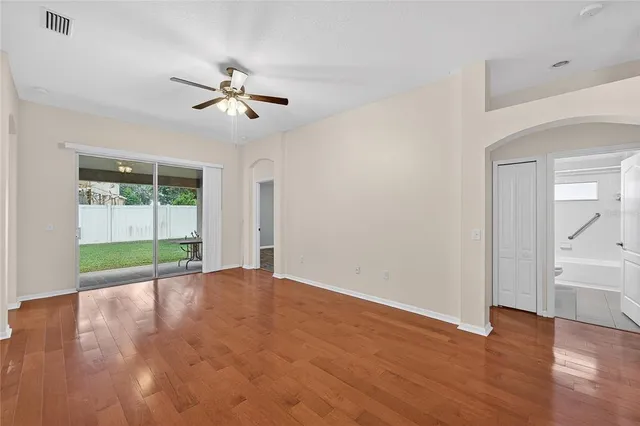 $2,500 | 431 Westchester Hills Lane, Valrico, FL 33594