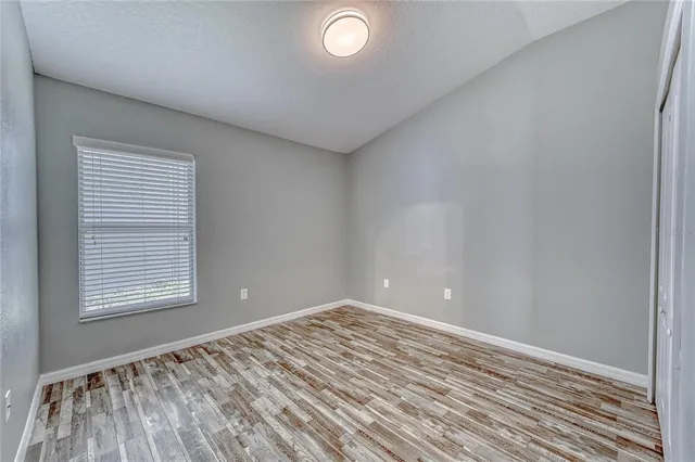 $2,500 | 431 Westchester Hills Lane, Valrico, FL 33594