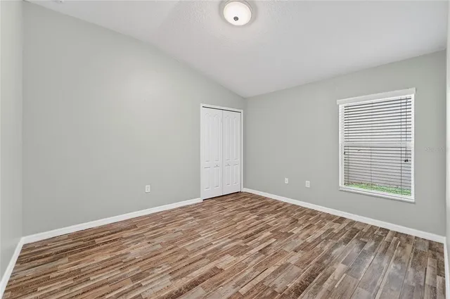 $2,500 | 431 Westchester Hills Lane, Valrico, FL 33594