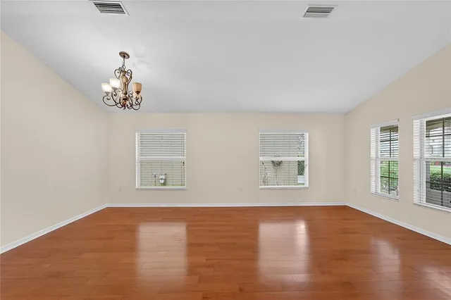 $2,500 | 431 Westchester Hills Lane, Valrico, FL 33594