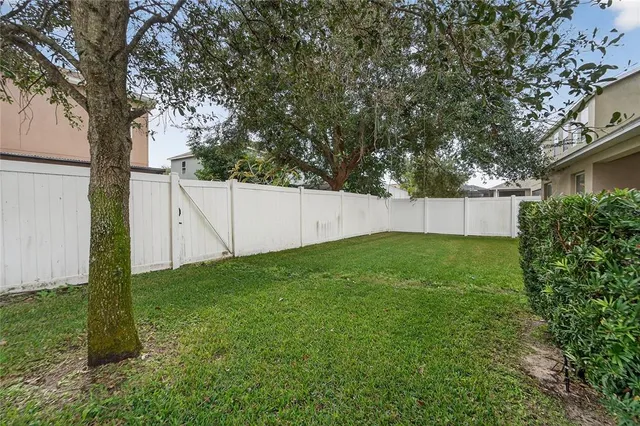 $2,500 | 431 Westchester Hills Lane, Valrico, FL 33594