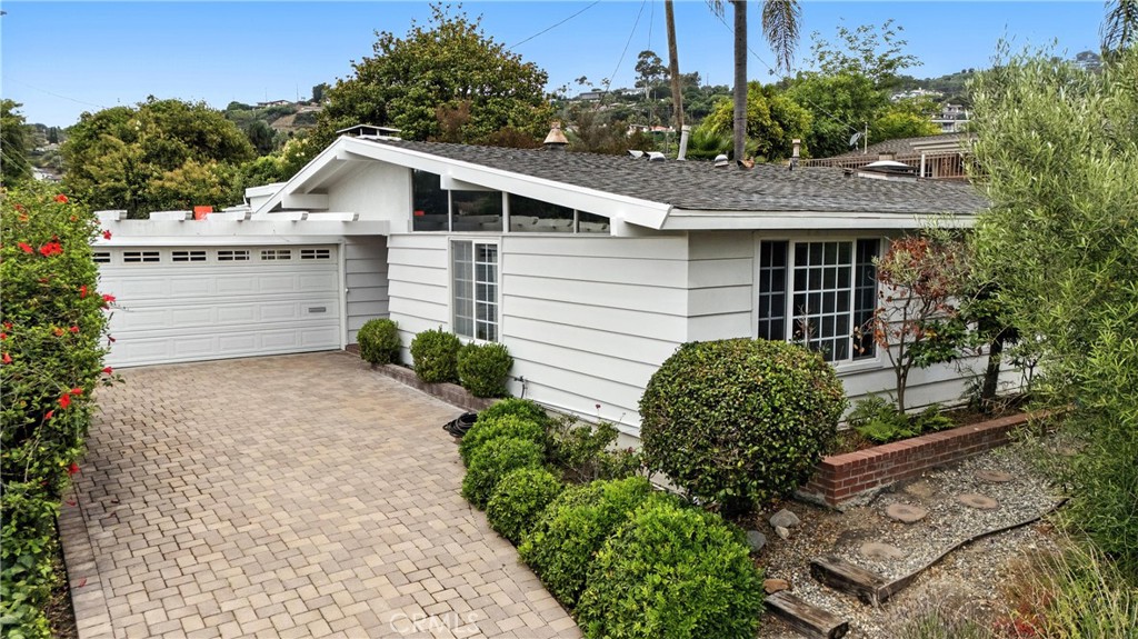 1847 El Rey Road San Pedro, CA 90732 - Photo 1 of 1 a front view of a house with garden