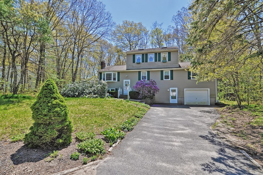 18 Kingsley Road Norton, MA 02766 - Photo 3 of 24 Gallery Image 3