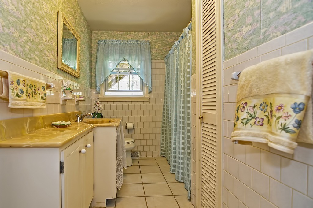 18 Kingsley Road Norton, MA 02766 - Photo 10 of 24 Gallery Image 10