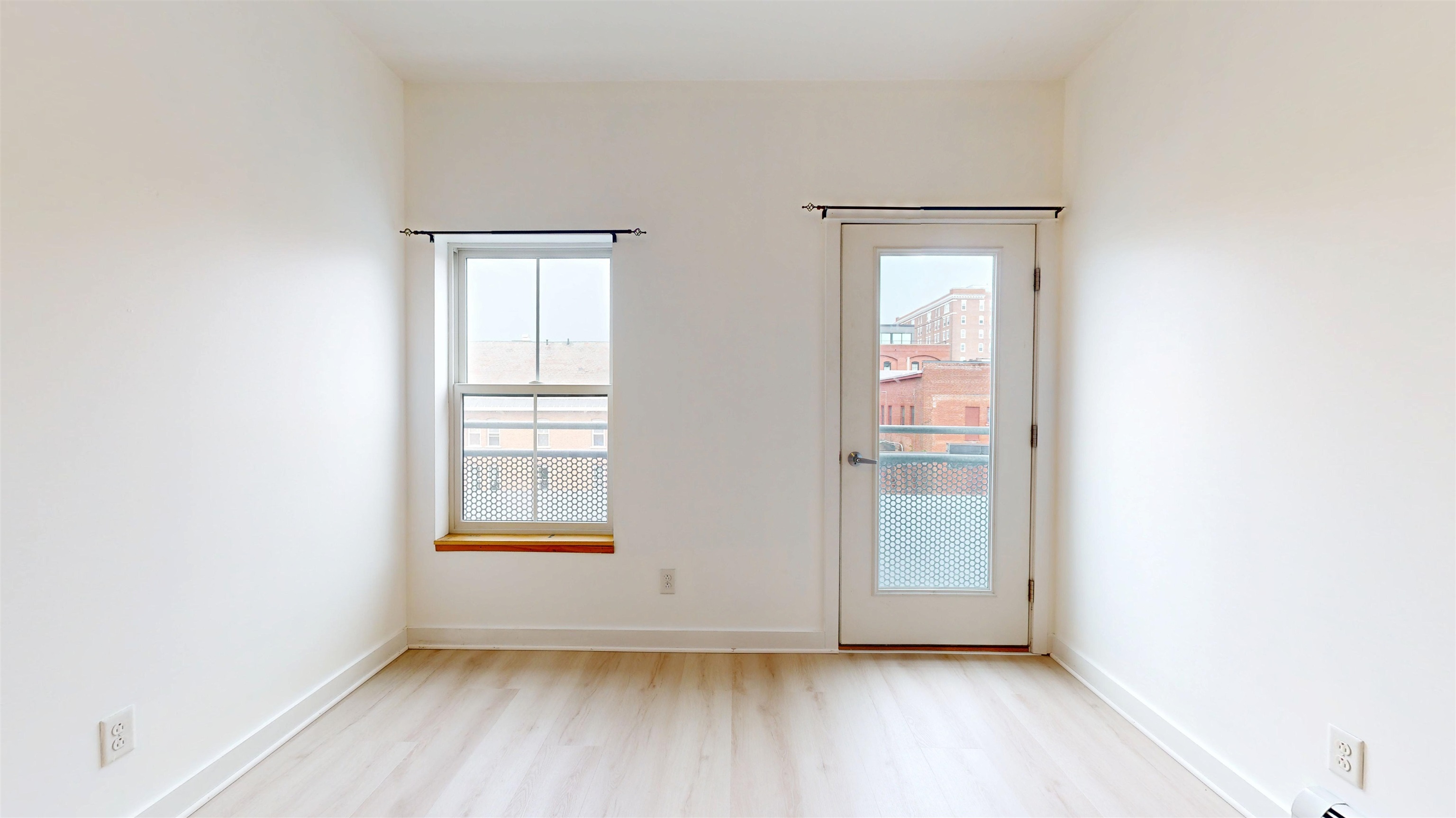 193 St Paul Street, Unit 204 Burlington, VT 05401 - Photo 5 of 12