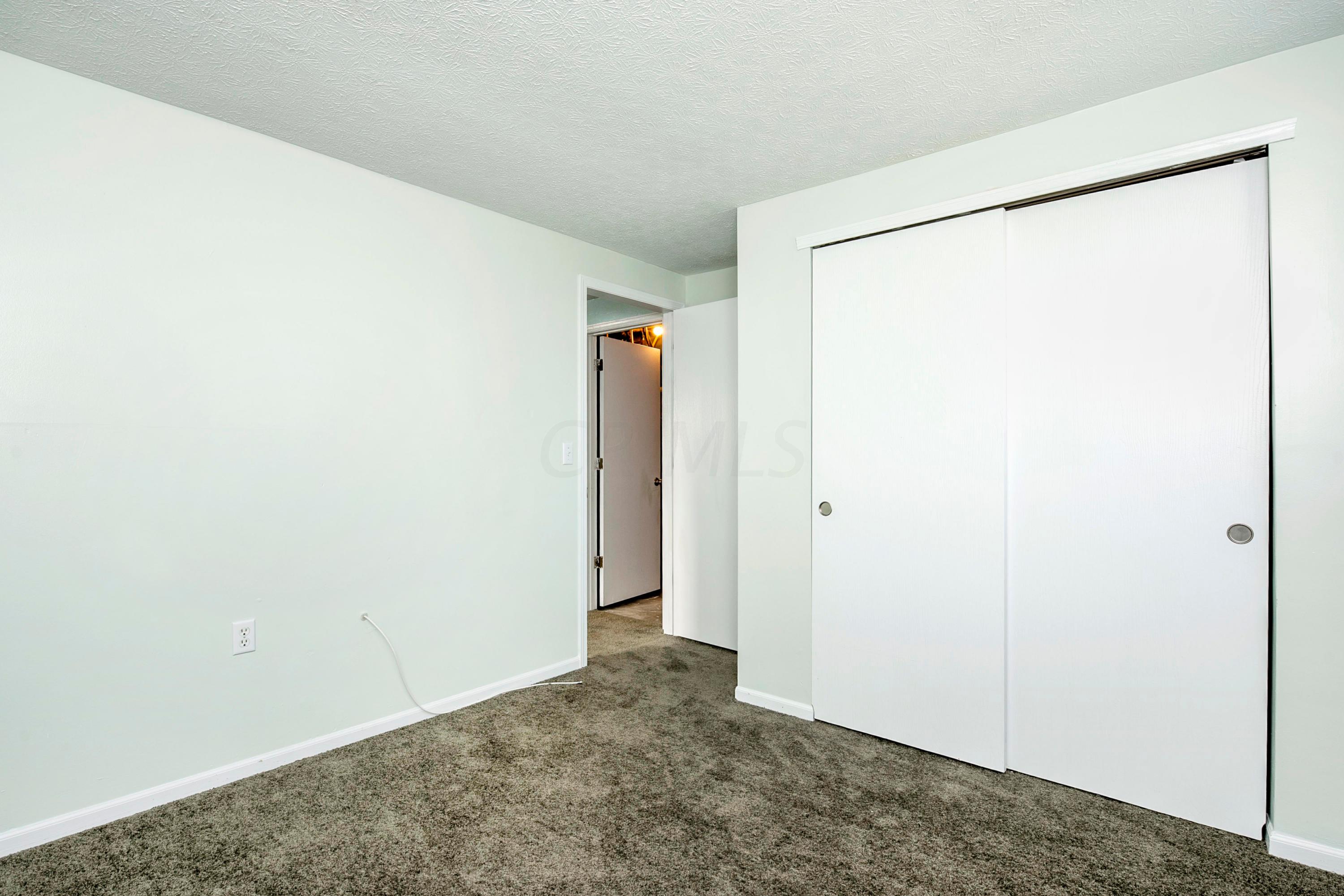 3011 Remington Ridge Road Columbus, OH 43232 - Photo 25 of 34 Gallery Image 25
